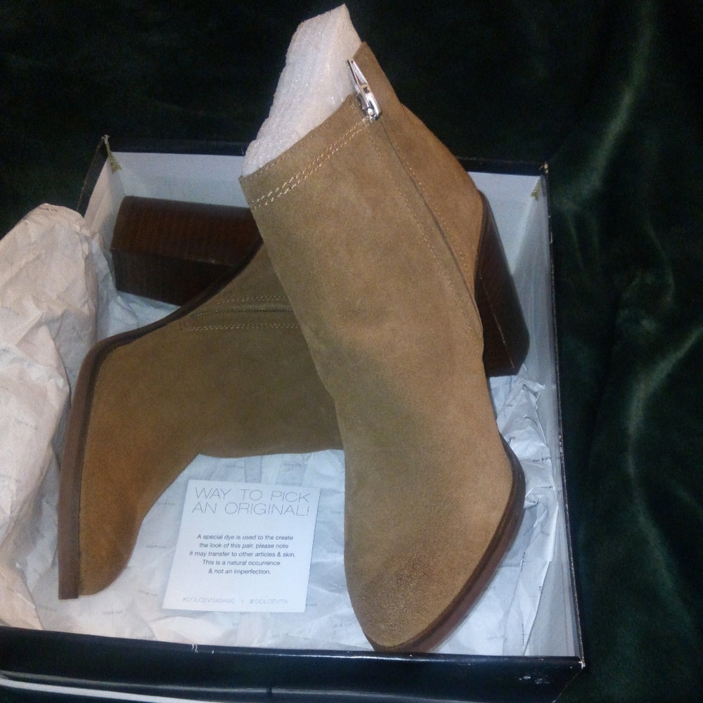 NEW Dolce Vita Scot Suede Booties in Saddle Brown Sz 10 - Picture 9 of 9
